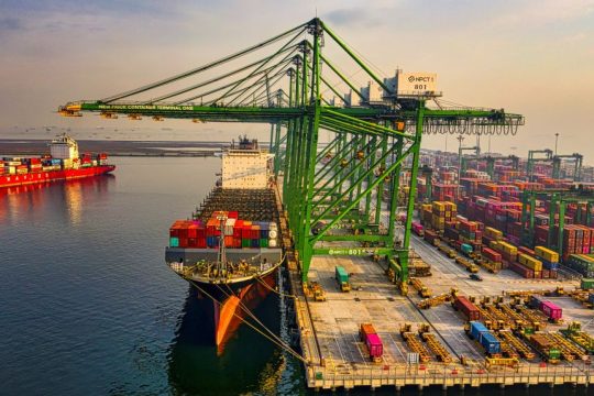 GLOBAL MARITIME